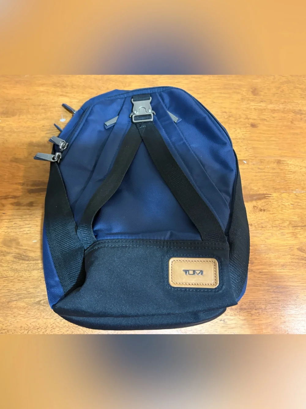 TUMI Kimball Commuter Series Adjustable Sling Bag / Backpack Navy/ Black, NWOT